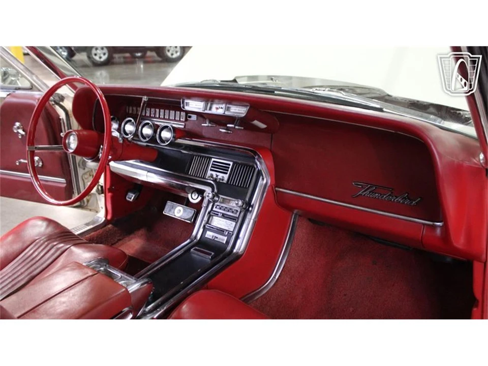 1965 Ford Thunderbird 4th Gen - Image 17 of 31