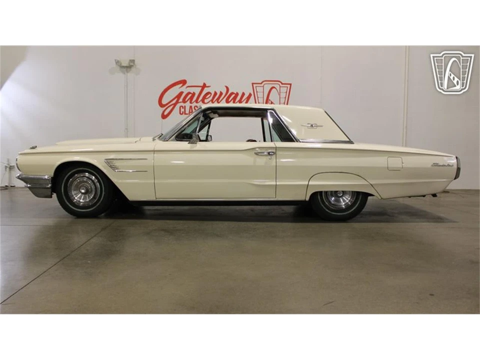 1965 Ford Thunderbird 4th Gen - Image 4 of 31