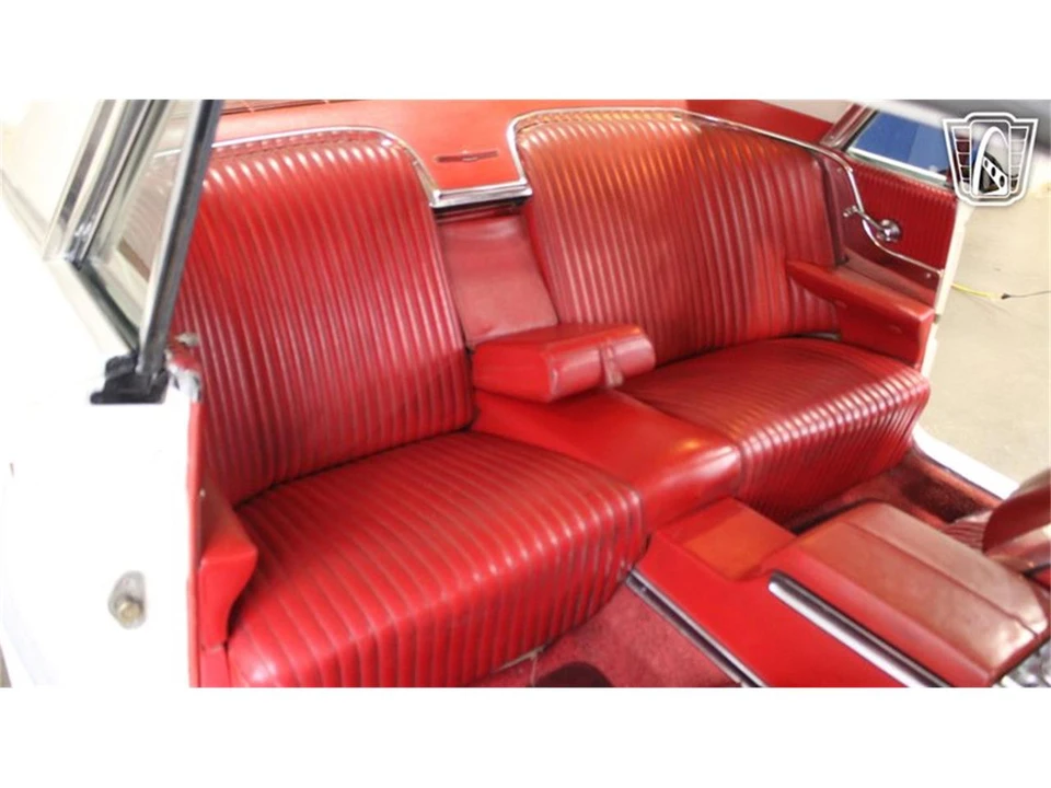 1965 Ford Thunderbird 4th Gen - Image 15 of 31