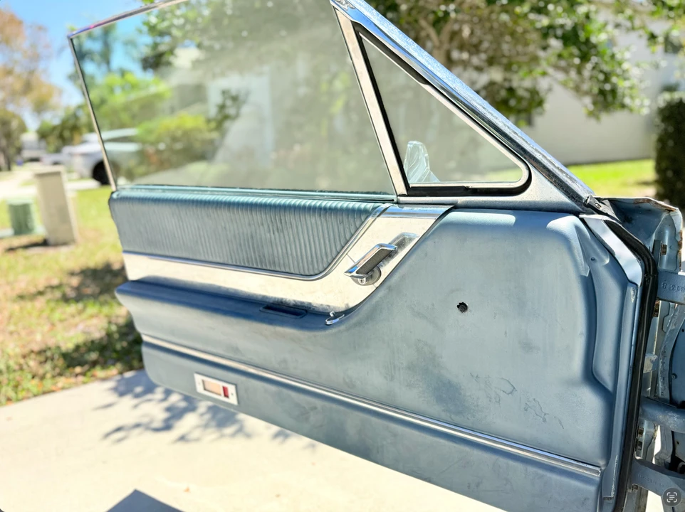 1965 Ford Thunderbird 4th Gen - Image 19 of 24