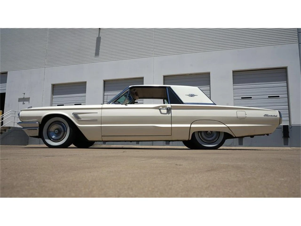 1965 Ford Thunderbird 4th Gen - Image 7 of 31