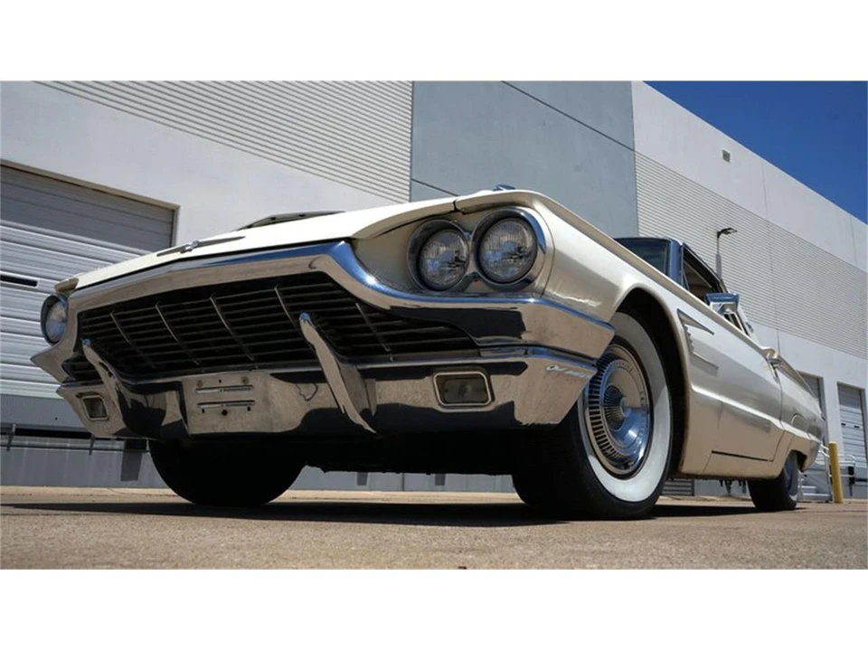 1965 Ford Thunderbird 4th Gen - Image 4 of 31