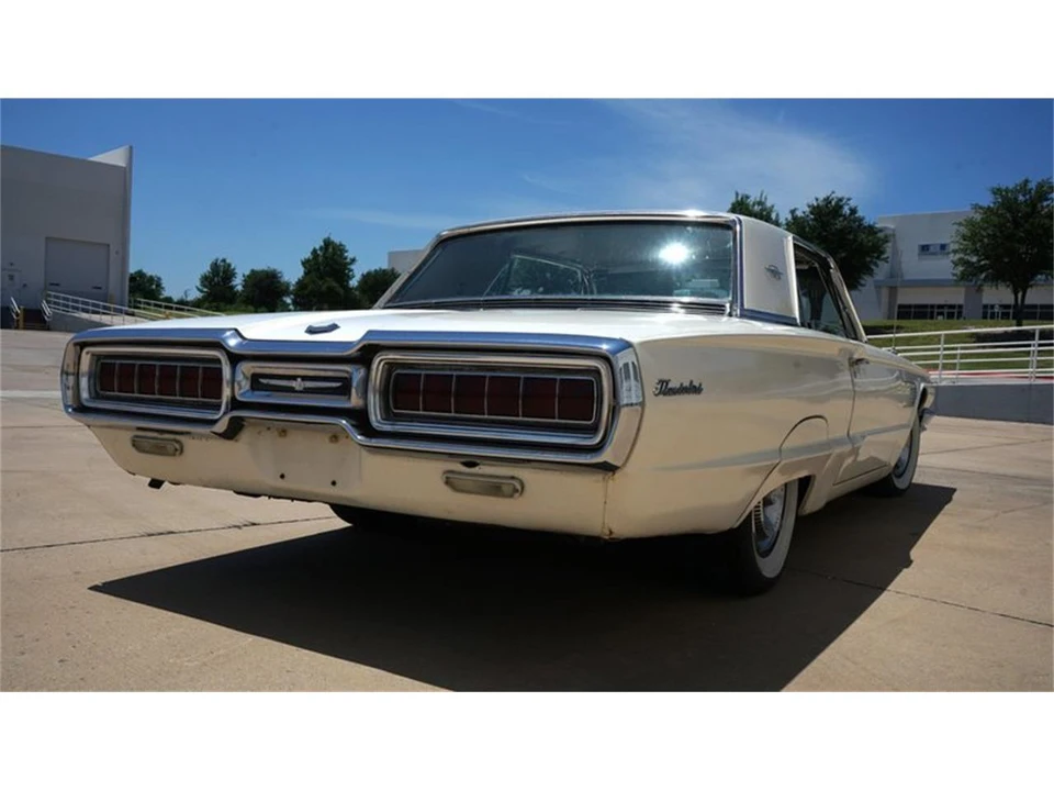 1965 Ford Thunderbird 4th Gen - Image 15 of 31