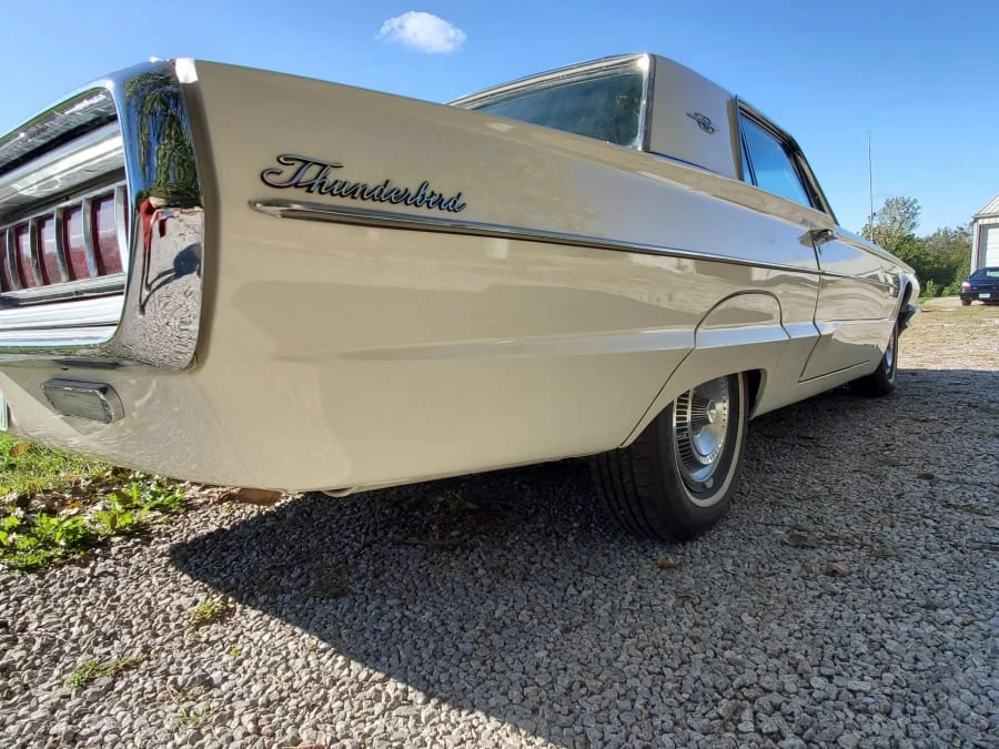 1965 Ford Thunderbird 4th Gen - Image 2 of 12