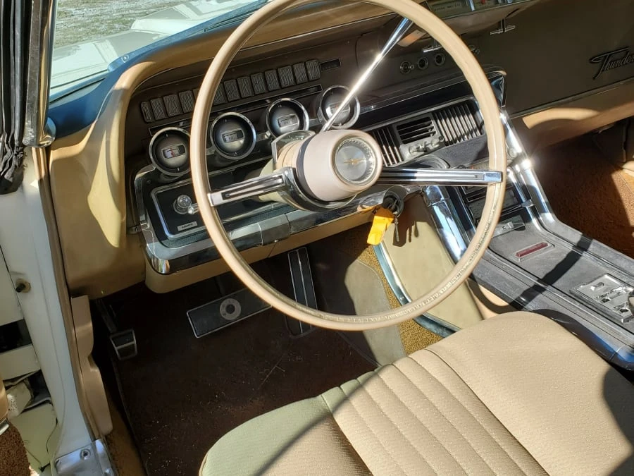 1965 Ford Thunderbird 4th Gen - Image 4 of 12