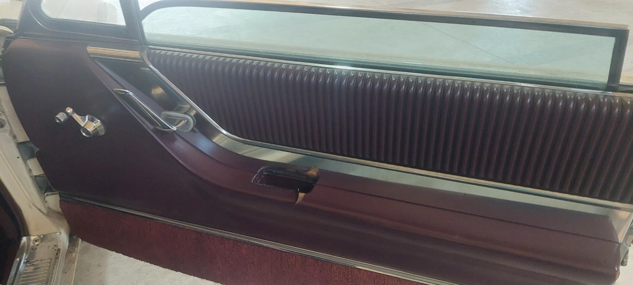 1965 Ford Thunderbird 4th Gen - Image 14 of 24
