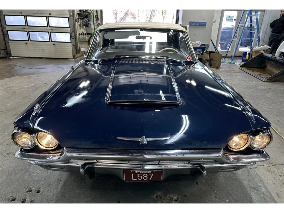 1965 Ford Thunderbird 4th Gen - Image 14 of 31