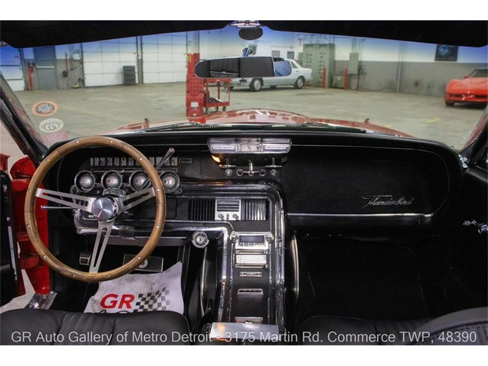 1965 Ford Thunderbird 4th Gen - Image 17 of 31
