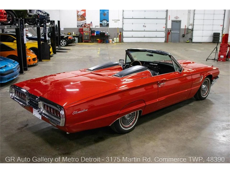 1965 Ford Thunderbird 4th Gen - Image 8 of 31
