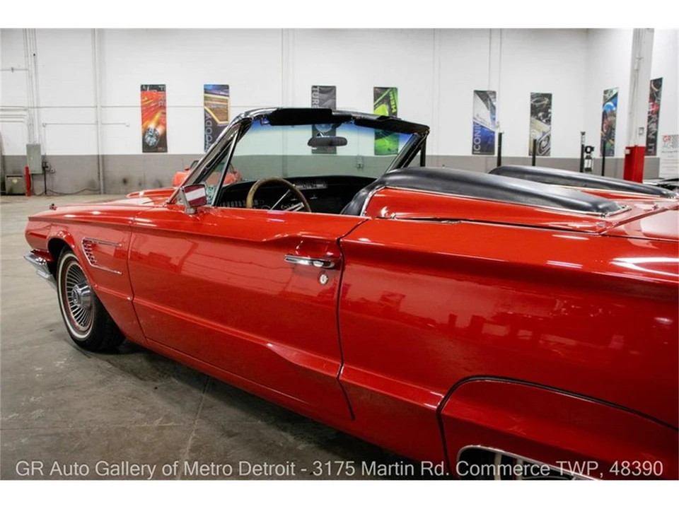 1965 Ford Thunderbird 4th Gen - Image 23 of 31