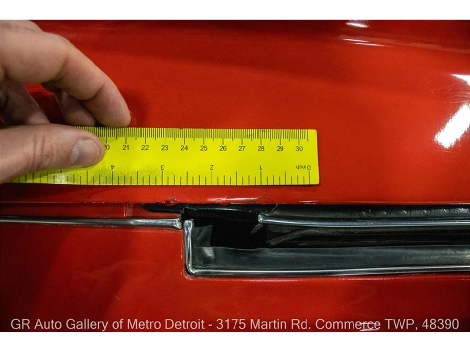 1965 Ford Thunderbird 4th Gen - Image 28 of 31
