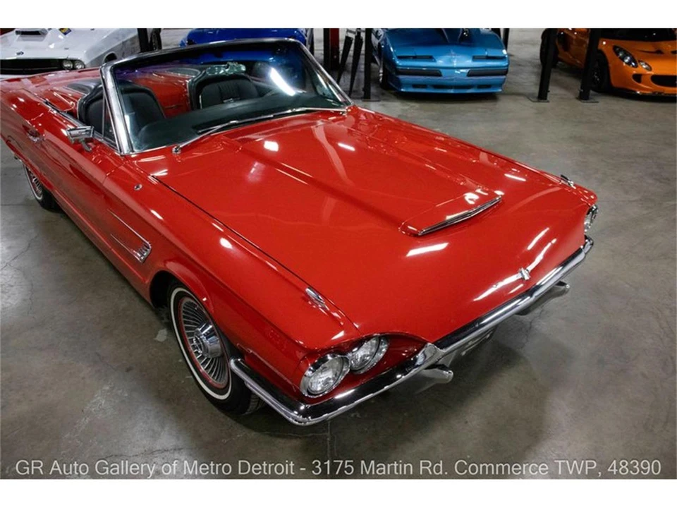 1965 Ford Thunderbird 4th Gen - Image 14 of 31