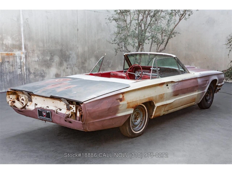 1965 Ford Thunderbird 4th Gen - Image 5 of 31