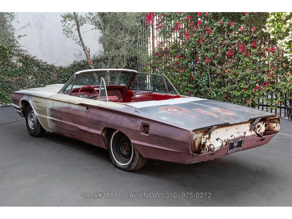 1965 Ford Thunderbird 4th Gen - Image 7 of 31