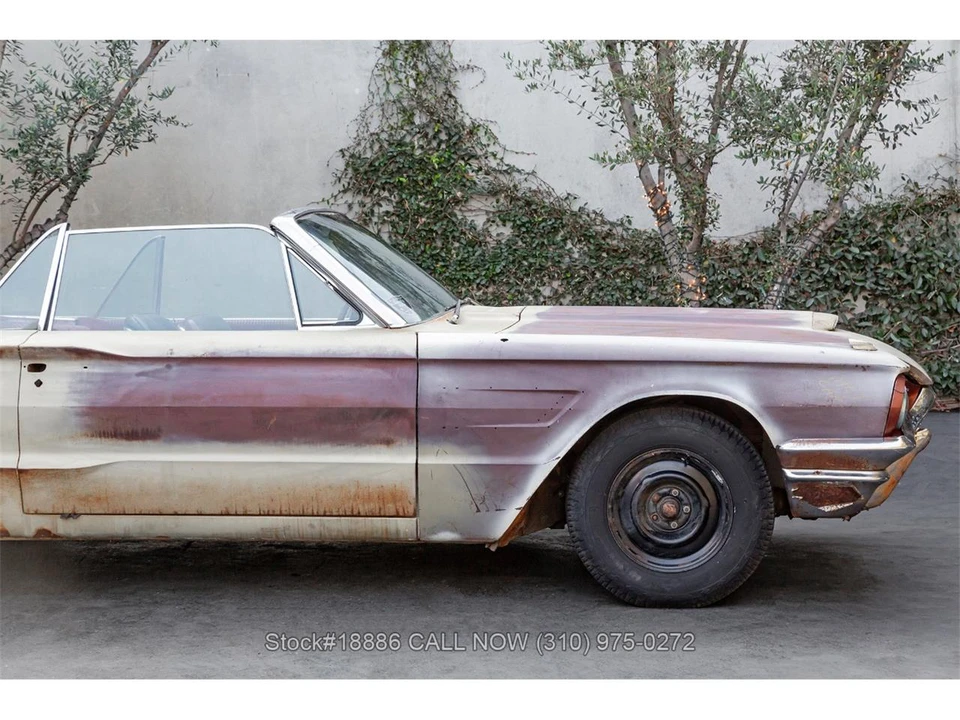 1965 Ford Thunderbird 4th Gen - Image 10 of 31