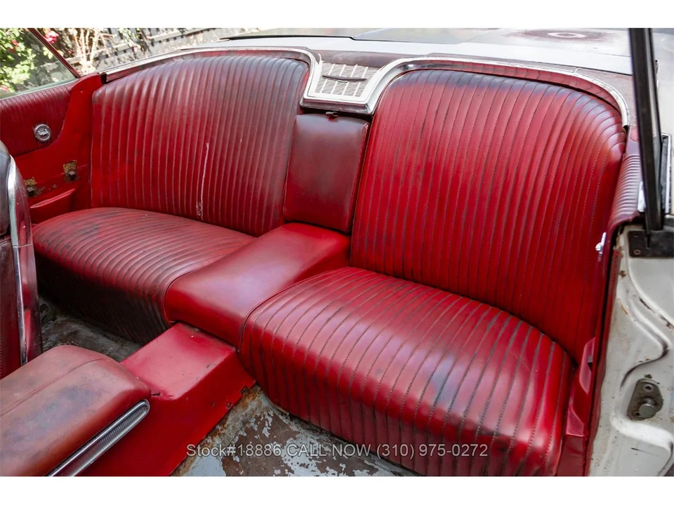 1965 Ford Thunderbird 4th Gen - Image 16 of 31