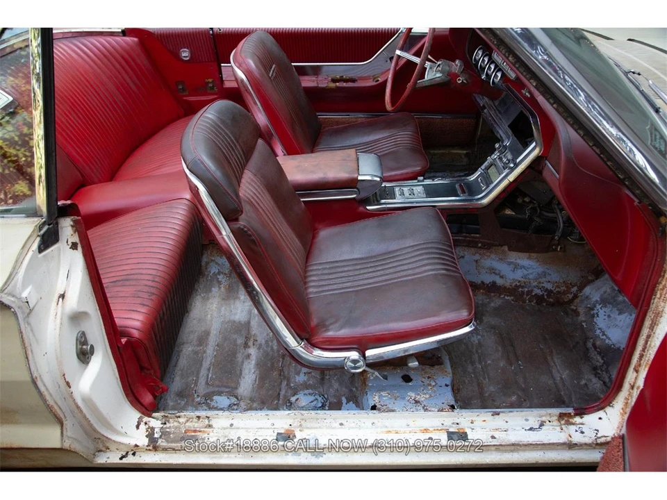 1965 Ford Thunderbird 4th Gen - Image 20 of 31