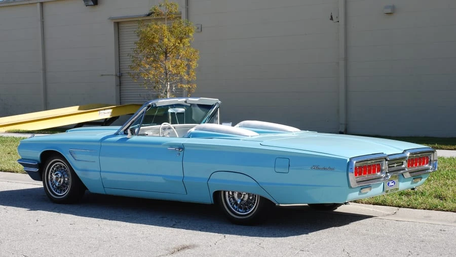 1965 Ford Thunderbird 4th Gen - Image 7 of 9
