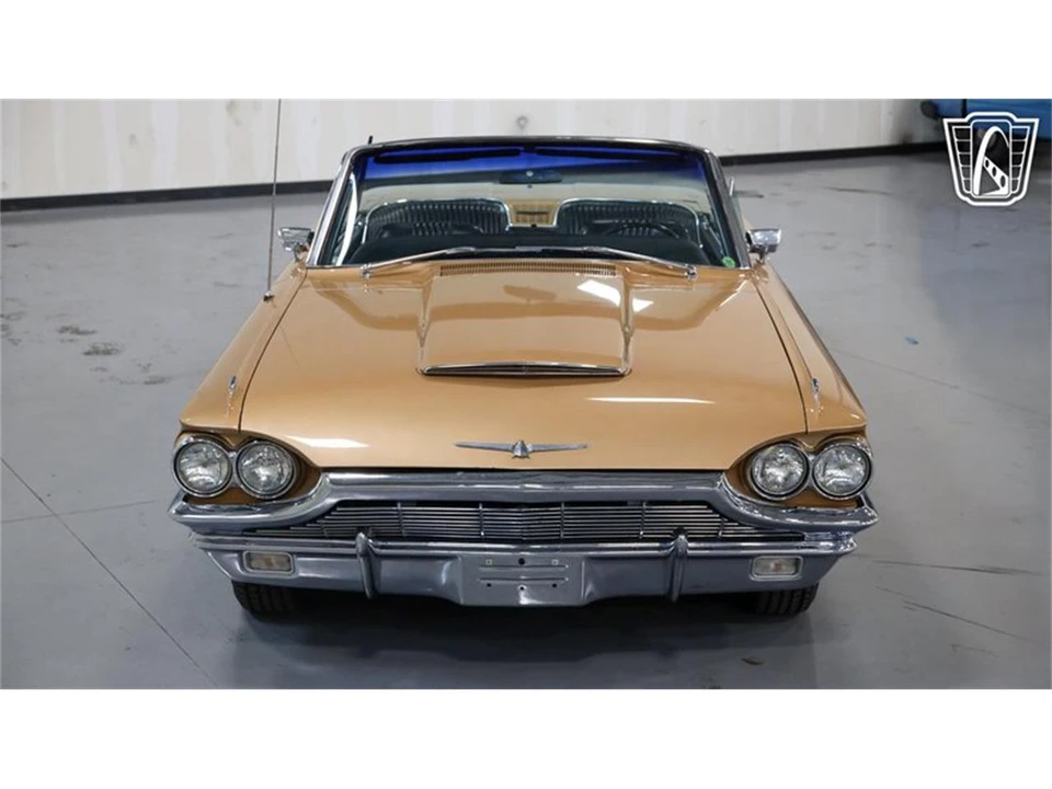 1965 Ford Thunderbird 4th Gen - Image 27 of 31