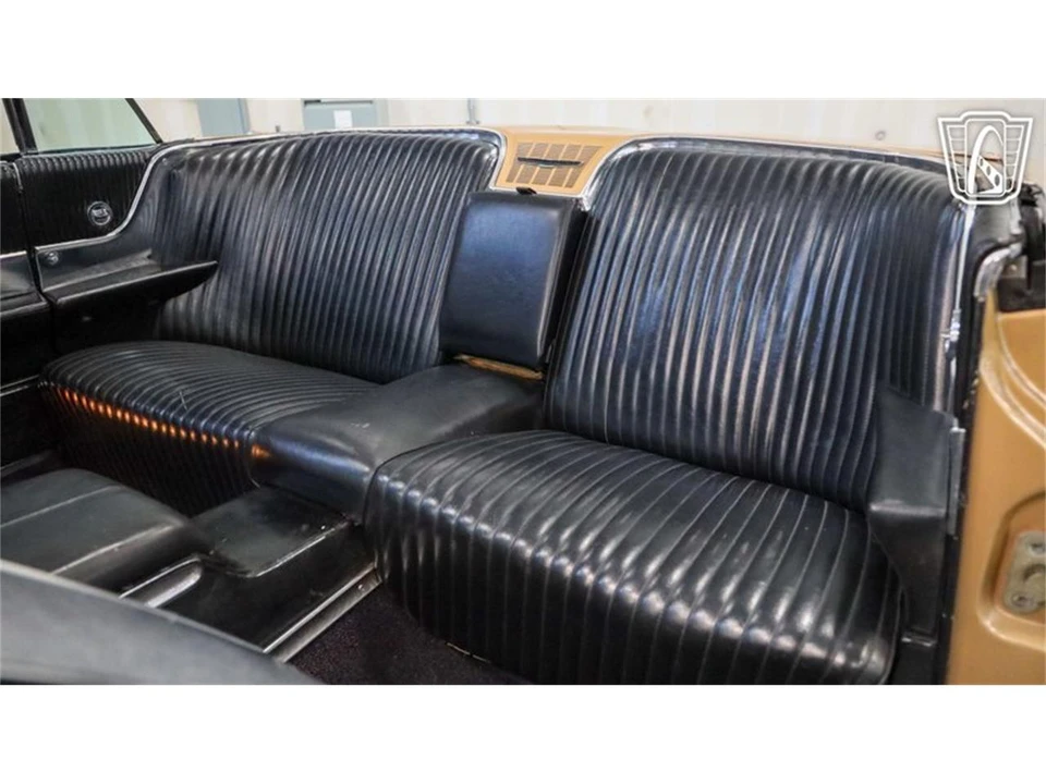 1965 Ford Thunderbird 4th Gen - Image 19 of 31