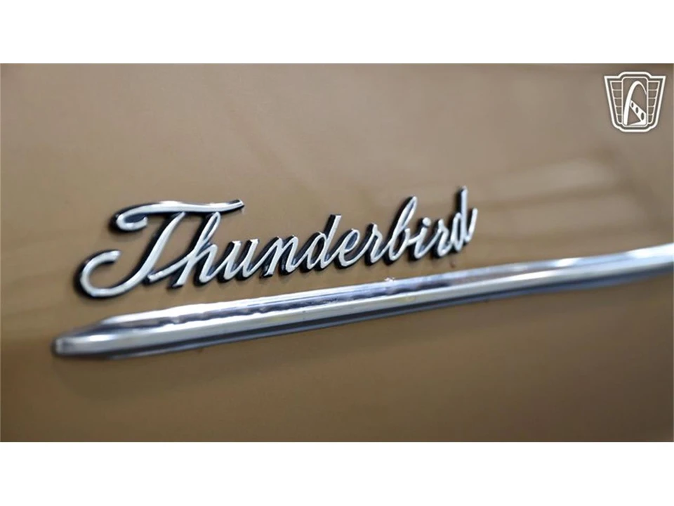 1965 Ford Thunderbird 4th Gen - Image 9 of 31