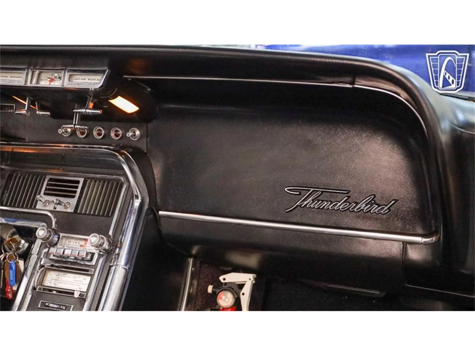 1965 Ford Thunderbird 4th Gen - Image 14 of 31