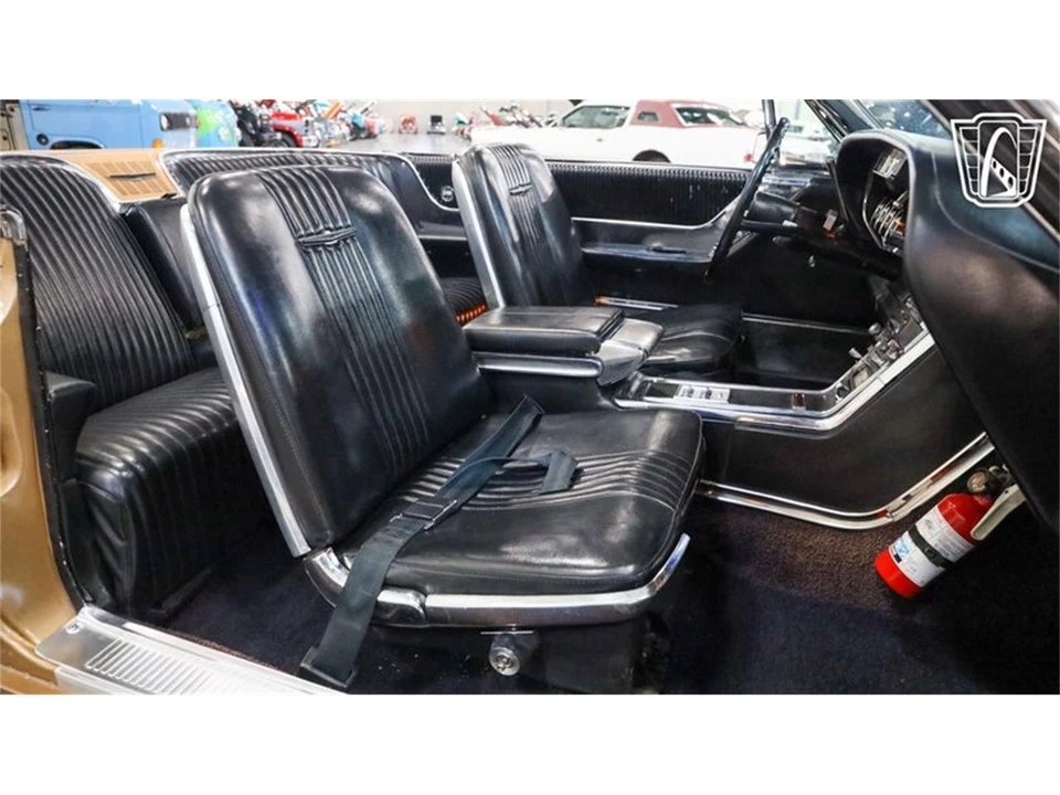 1965 Ford Thunderbird 4th Gen - Image 20 of 31