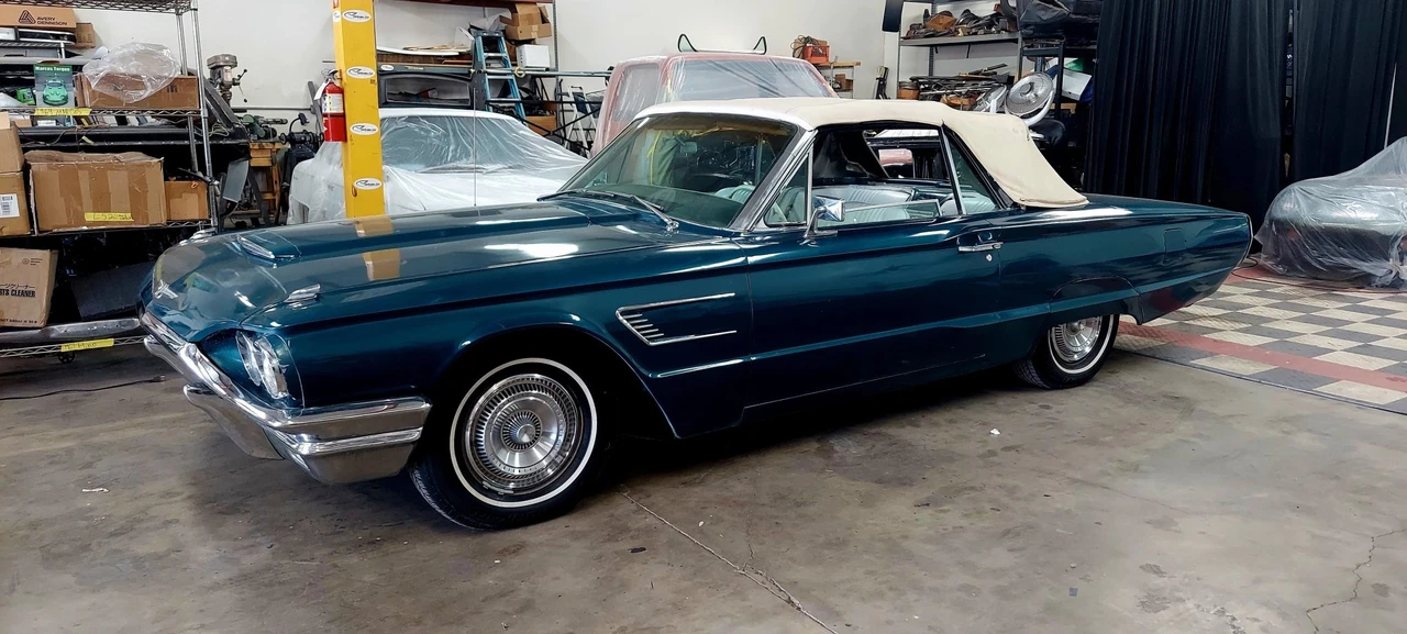 1965 Ford Thunderbird 3rd Gen - Image 15 of 31