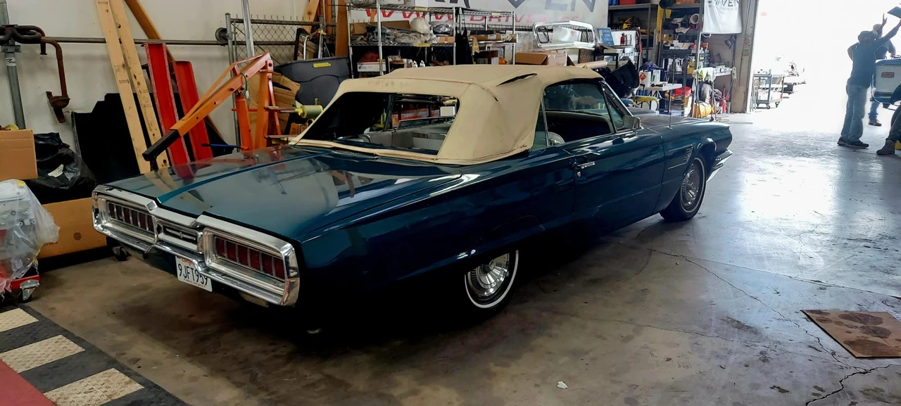 1965 Ford Thunderbird 3rd Gen - Image 18 of 31