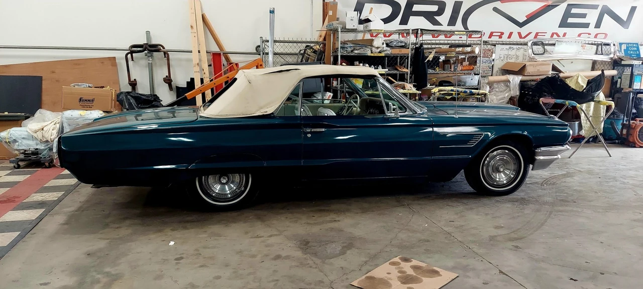 1965 Ford Thunderbird 3rd Gen - Image 19 of 31