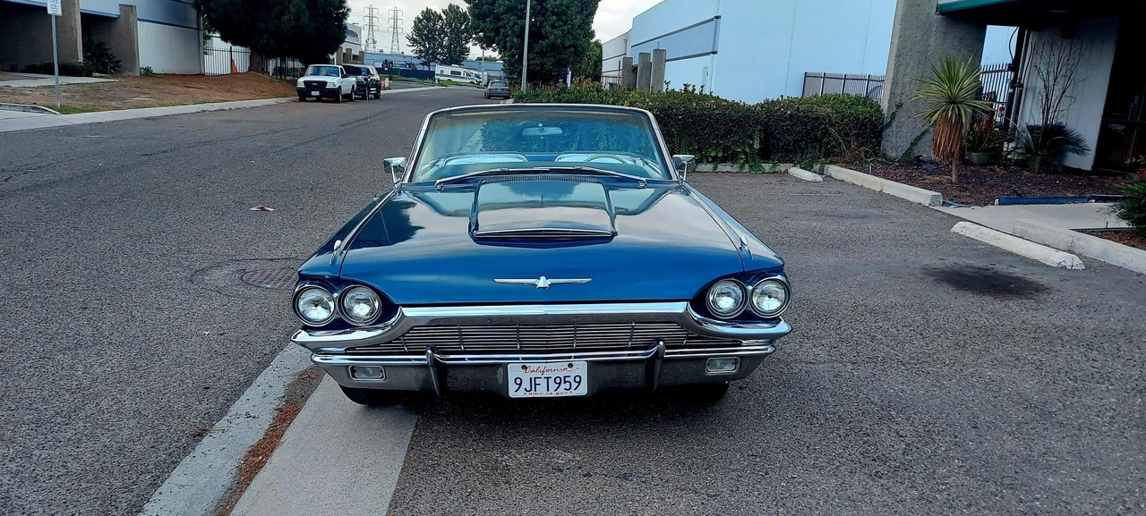 1965 Ford Thunderbird 3rd Gen - Image 13 of 31