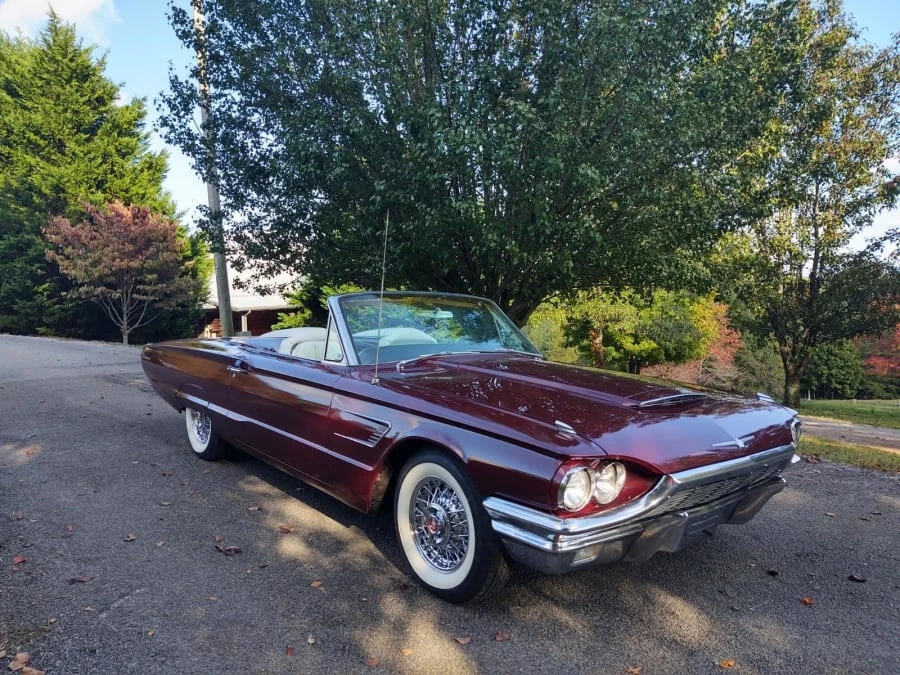 1965 Ford Thunderbird 4th Gen - Image 12 of 16