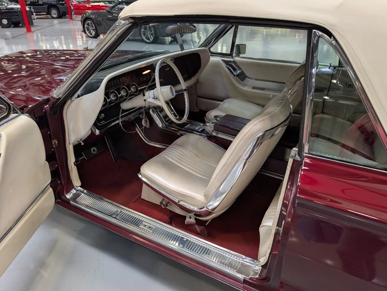 1965 Ford Thunderbird 4th Gen - Image 7 of 14