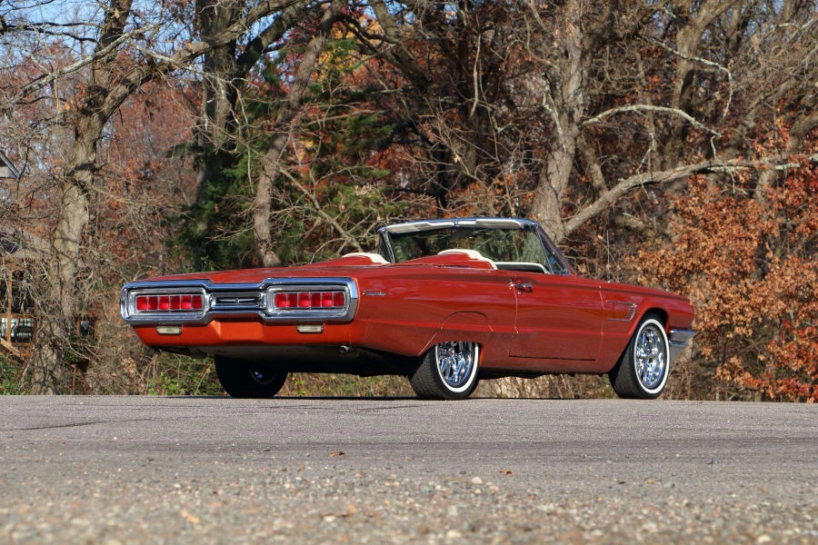 1965 Ford Thunderbird 4th Gen - Image 18 of 20