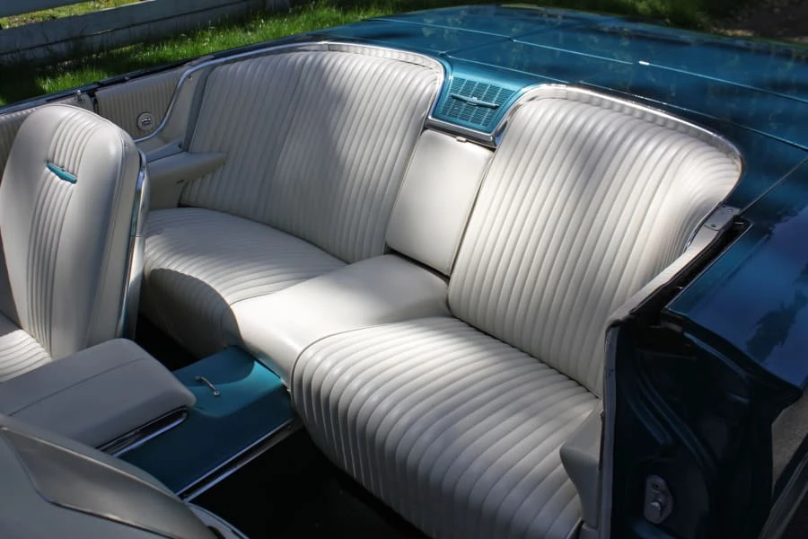 1965 Ford Thunderbird 4th Gen - Image 6 of 11