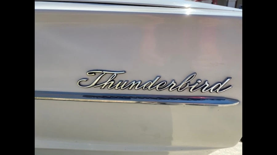 1965 Ford Thunderbird 4th Gen - Image 11 of 12