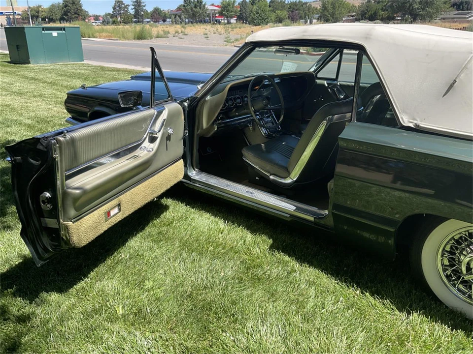 1965 Ford Thunderbird 4th Gen - Image 9 of 16