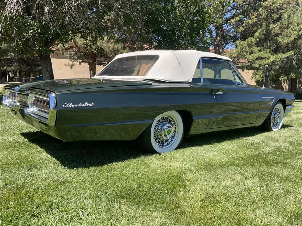 1965 Ford Thunderbird 4th Gen - Image 4 of 16