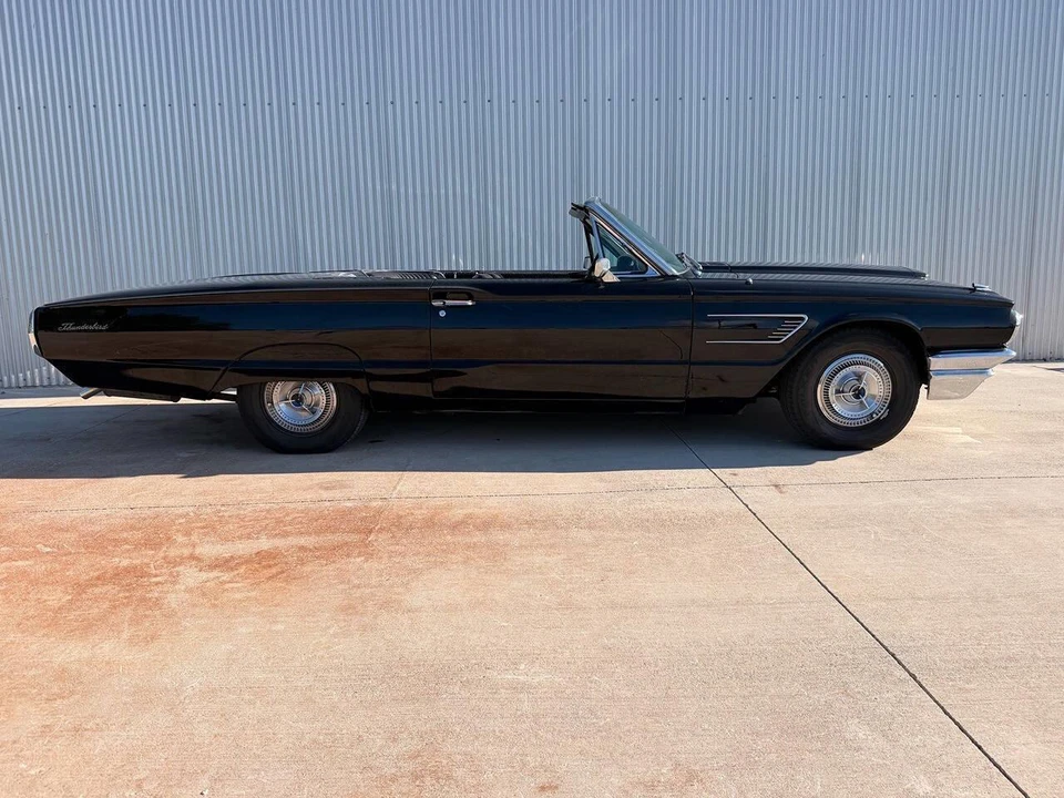 1965 Ford Thunderbird 4th Gen - Image 8 of 31