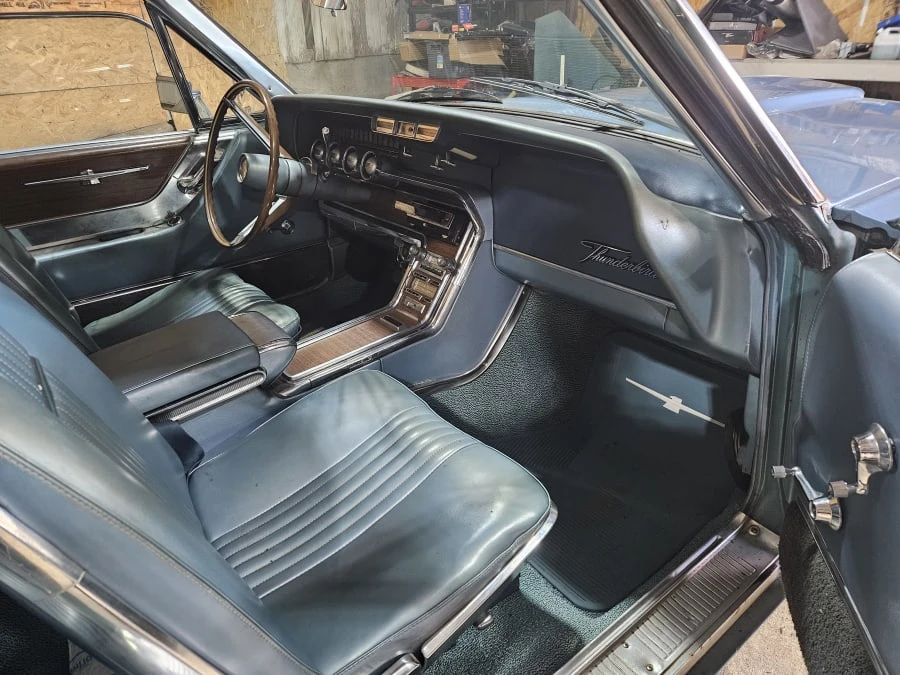 1965 Ford Thunderbird 4th Gen - Image 9 of 13