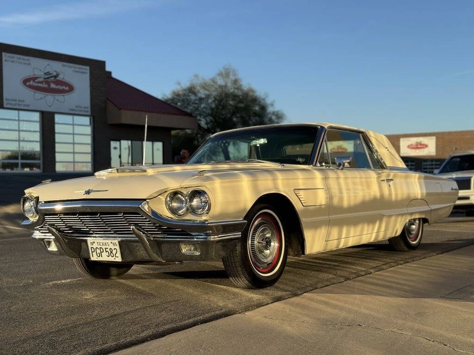 1965 Ford Thunderbird 4th Gen - Image 7 of 31