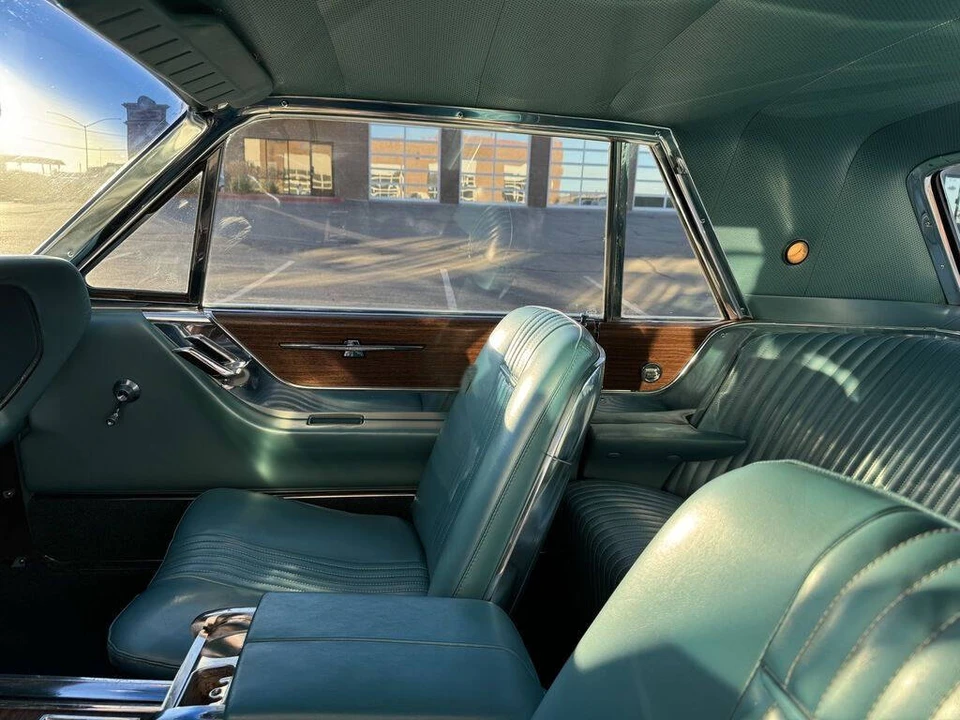 1965 Ford Thunderbird 4th Gen - Image 19 of 31