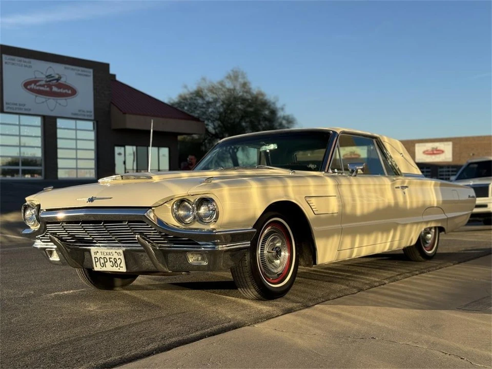 1965 Ford Thunderbird 4th Gen - Image 6 of 31