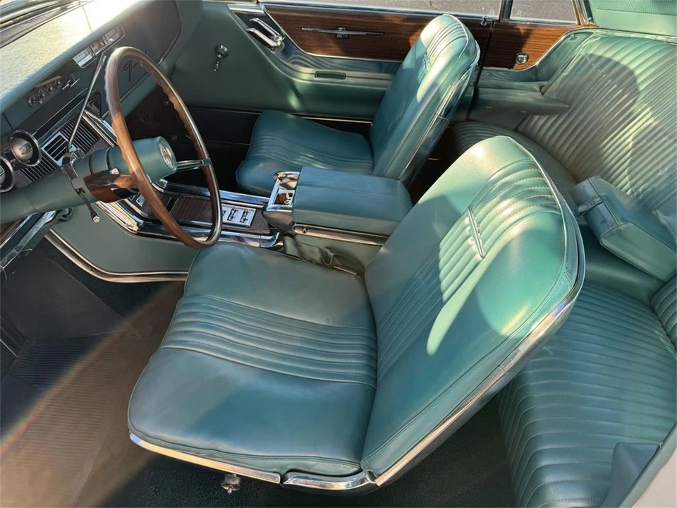 1965 Ford Thunderbird 4th Gen - Image 10 of 31