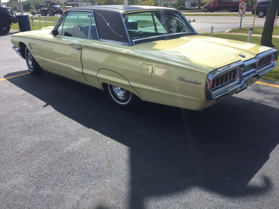 1965 Ford Thunderbird 4th Gen - Image 2 of 10