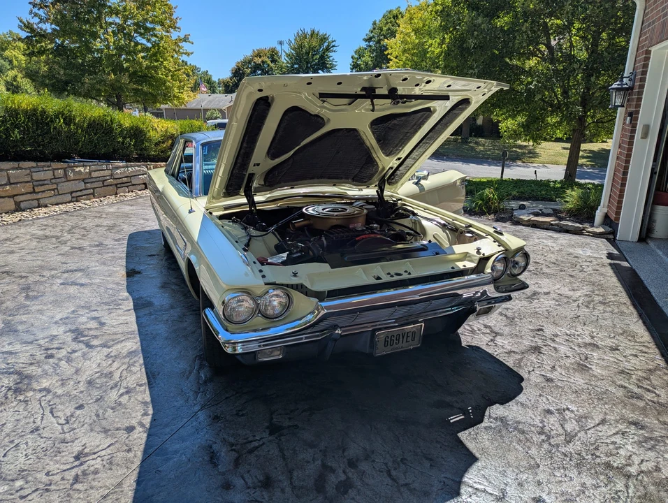 1965 Ford Thunderbird 4th Gen - Image 29 of 31
