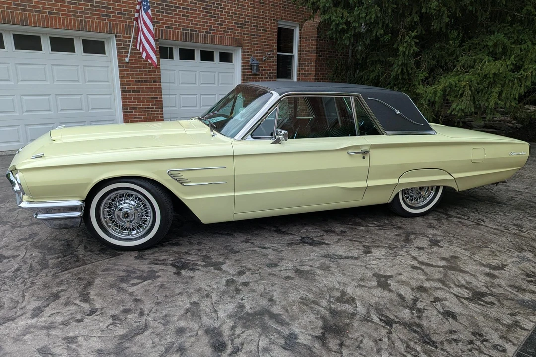 1965 Ford Thunderbird 4th Gen - Image 3 of 31