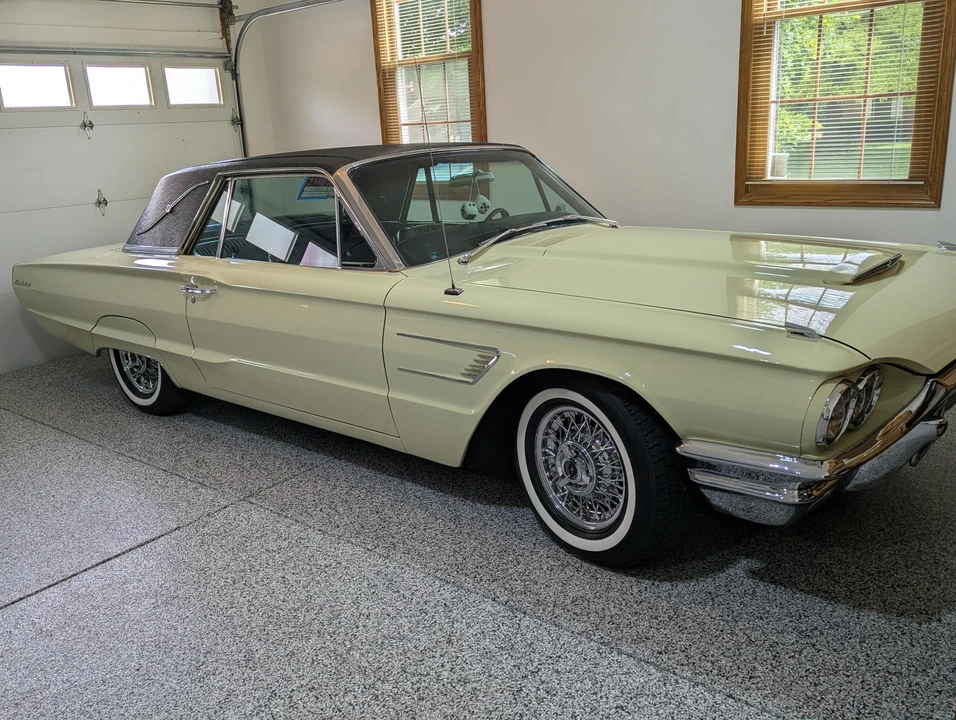 1965 Ford Thunderbird 4th Gen - Image 9 of 31