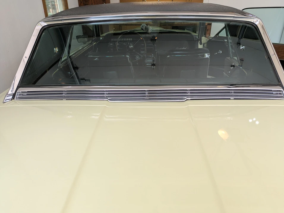 1965 Ford Thunderbird 4th Gen - Image 16 of 31