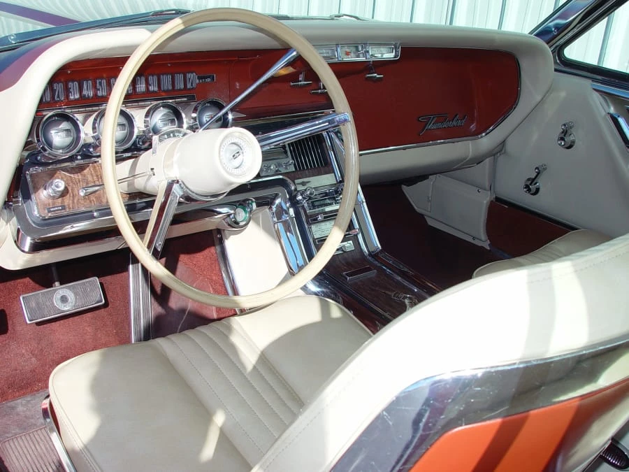 1965 Ford Thunderbird 4th Gen - Image 4 of 8